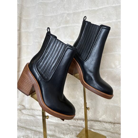 Marc Fisher 6.5 Black Leather Halida Tailored Bootie Block Heel Chelsea Pull On - Picture 1 of 5